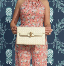 Load image into Gallery viewer, Woven Charleston Clutch